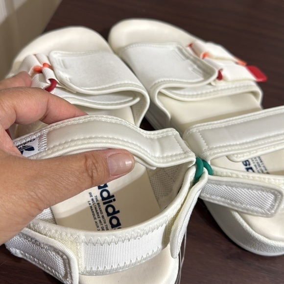 Addidas Adillette Sandal for mens - Picture 2 of 3